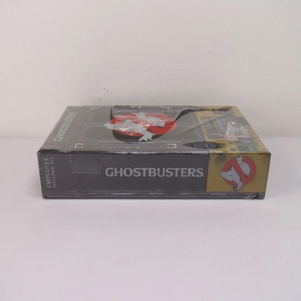 Doctor Collector Ghostbusters Employee Welcome Kit NEW SEALED Decorative Ghost